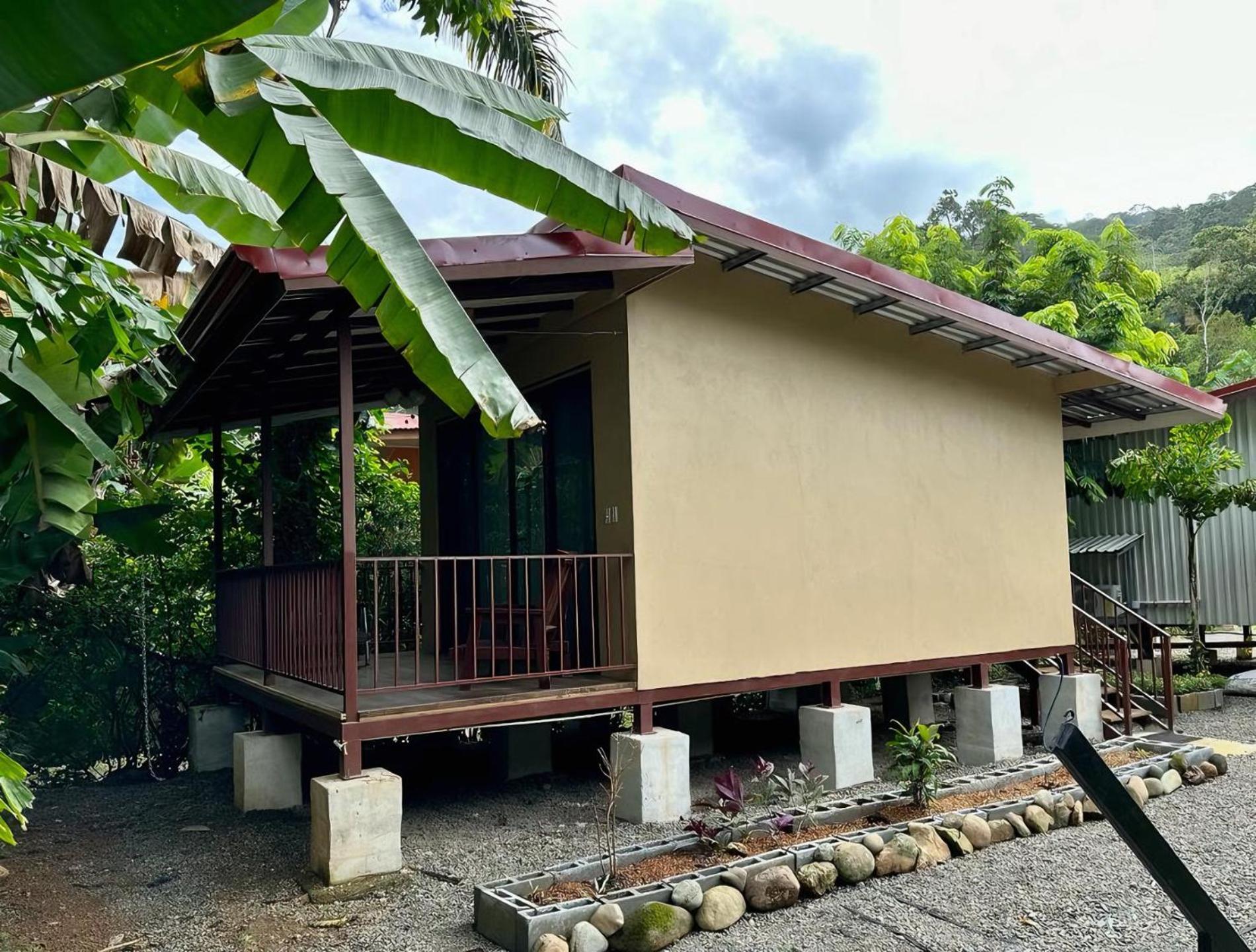 Bamboo River House And Hotel Dominical Exterior photo